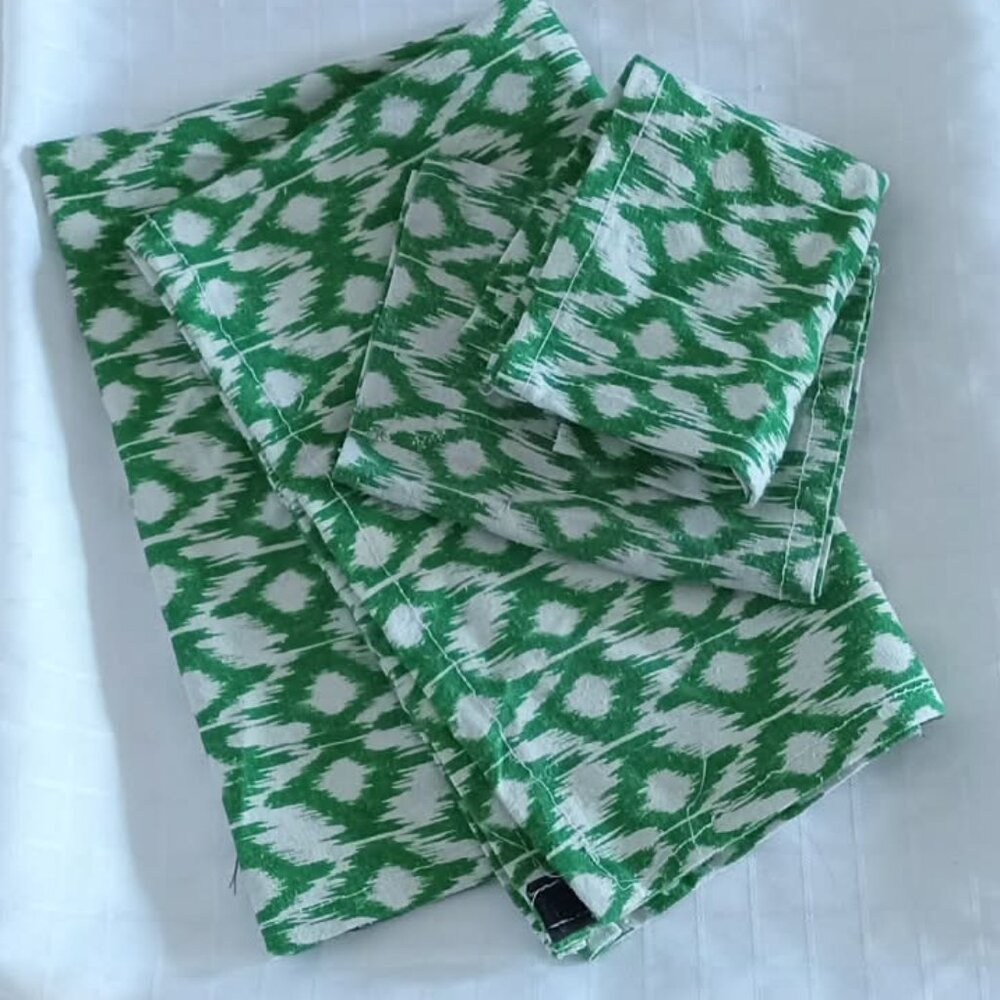 Three handmade Christmas tree trunk mat, green & cream-white